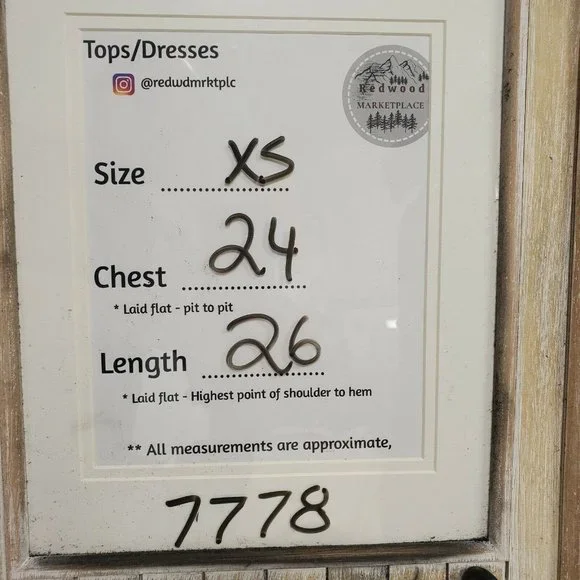 H Halston Grey Sleeveless Square Neck Blouse Size XS - Picture 8 of 8